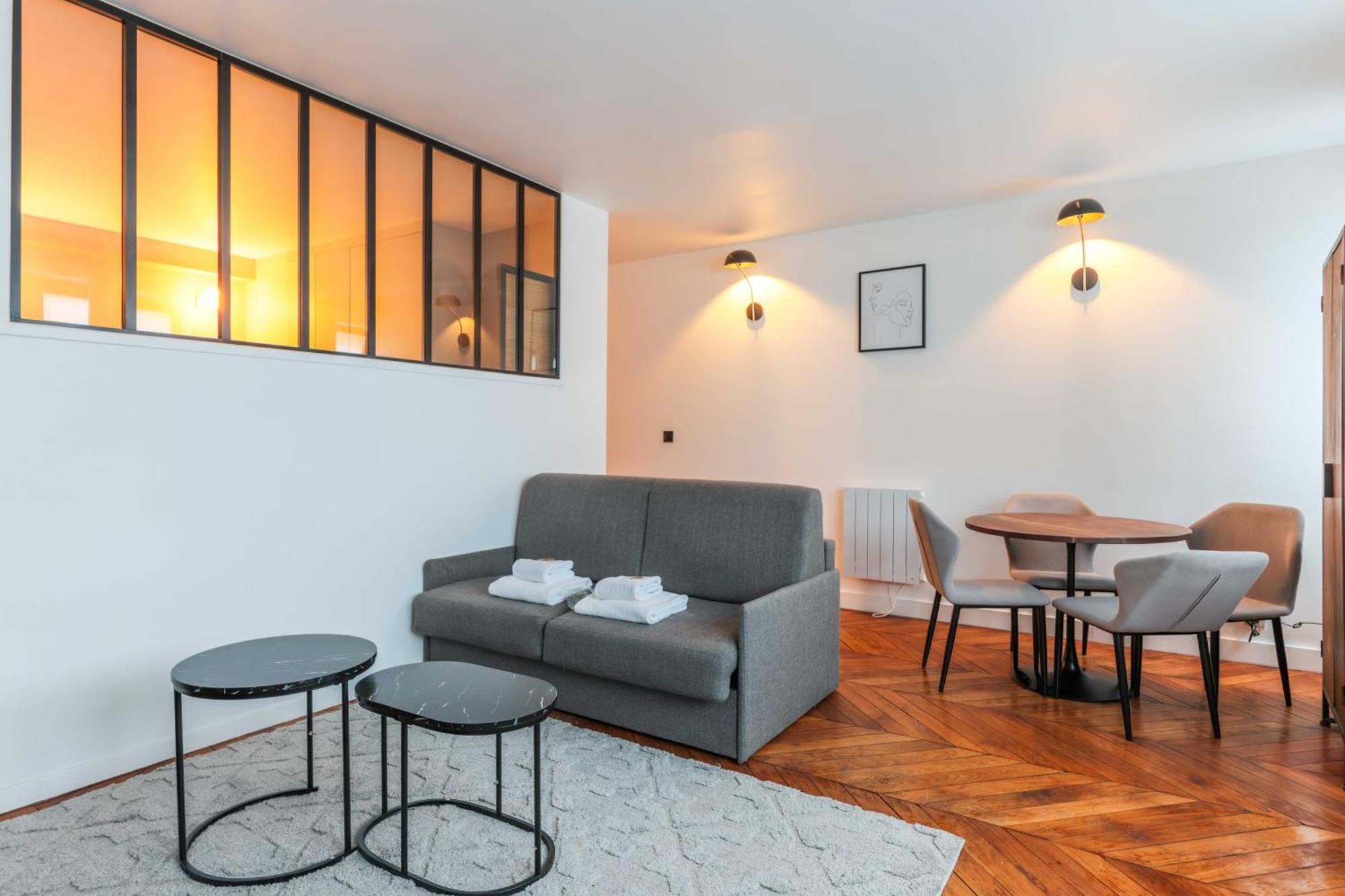 Appartement Cmg Pyrénée-porte De Montreuil - G Paris