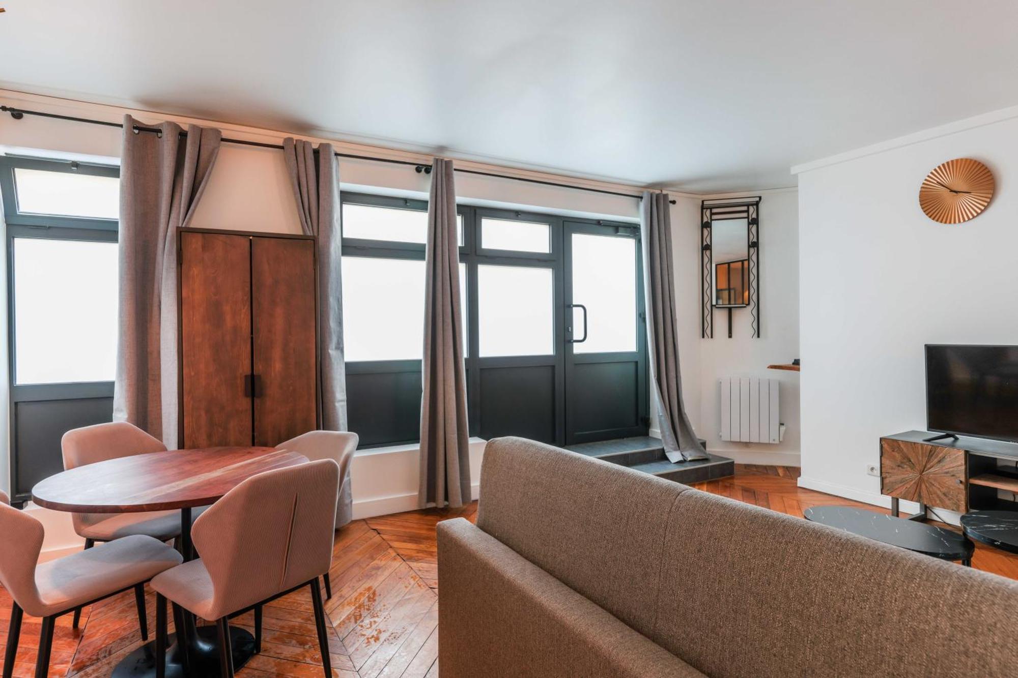 Cmg Pyrénée-porte De Montreuil - G Appartement Paris